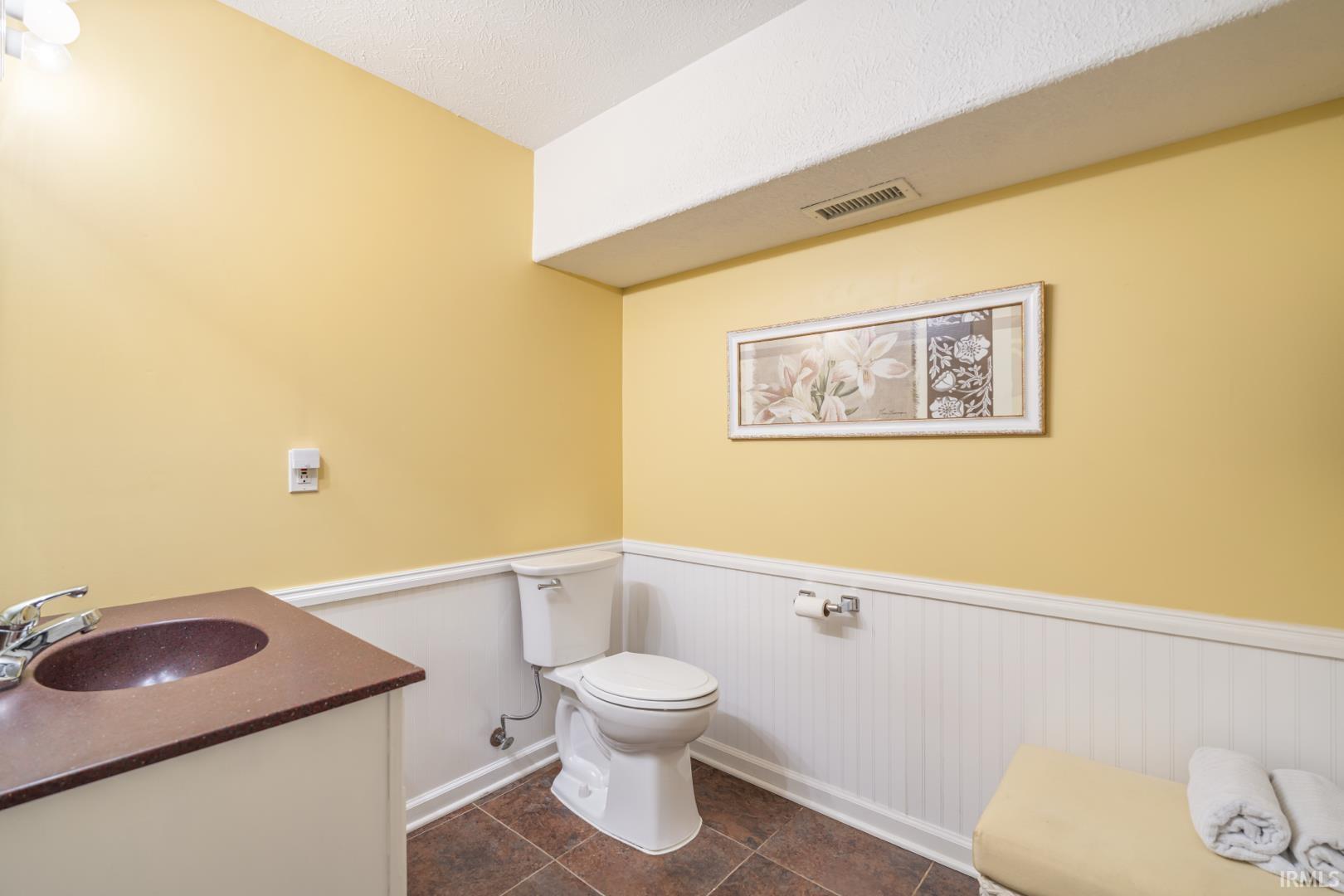 260 Gilliam Drive Warsaw IN 46590