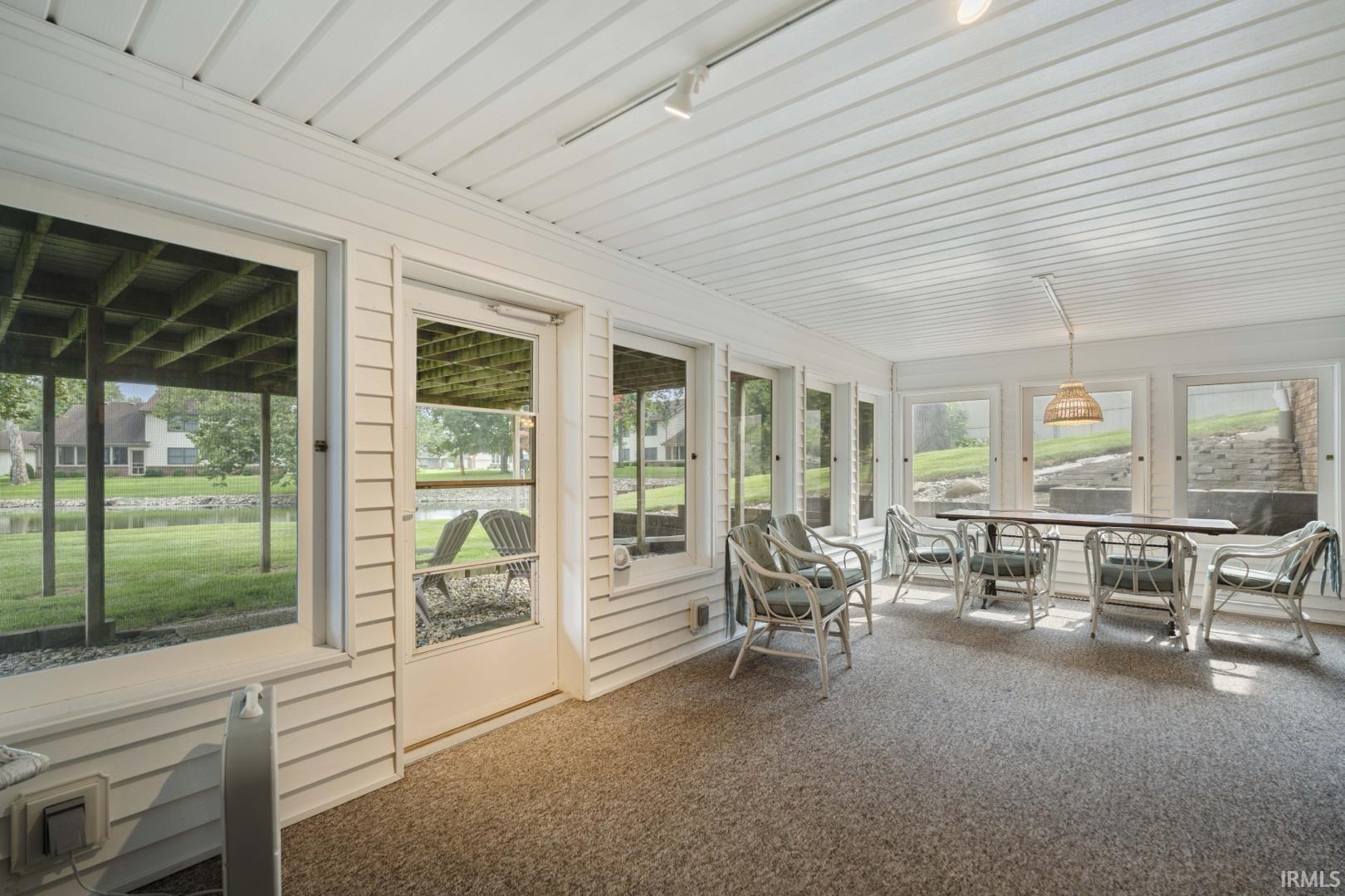260 Gilliam Drive Warsaw IN 46590