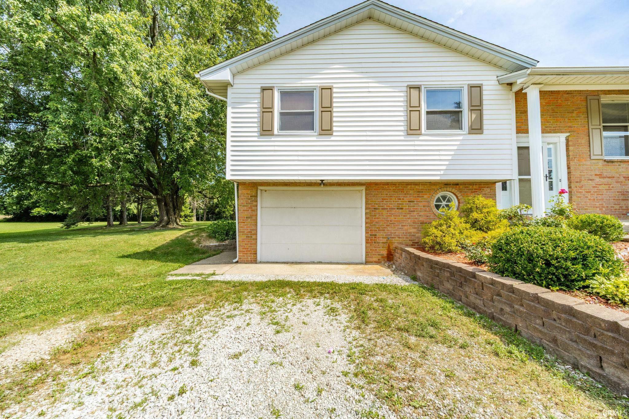 548 E State Road 28 Alexandria IN 46001