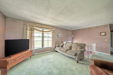 548 E State Road 28 Alexandria IN 46001