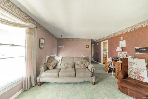 548 E State Road 28 Alexandria IN 46001