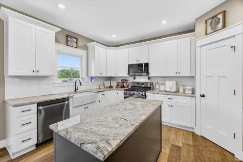 5012 N Kaylee Court Bloomington IN 47404