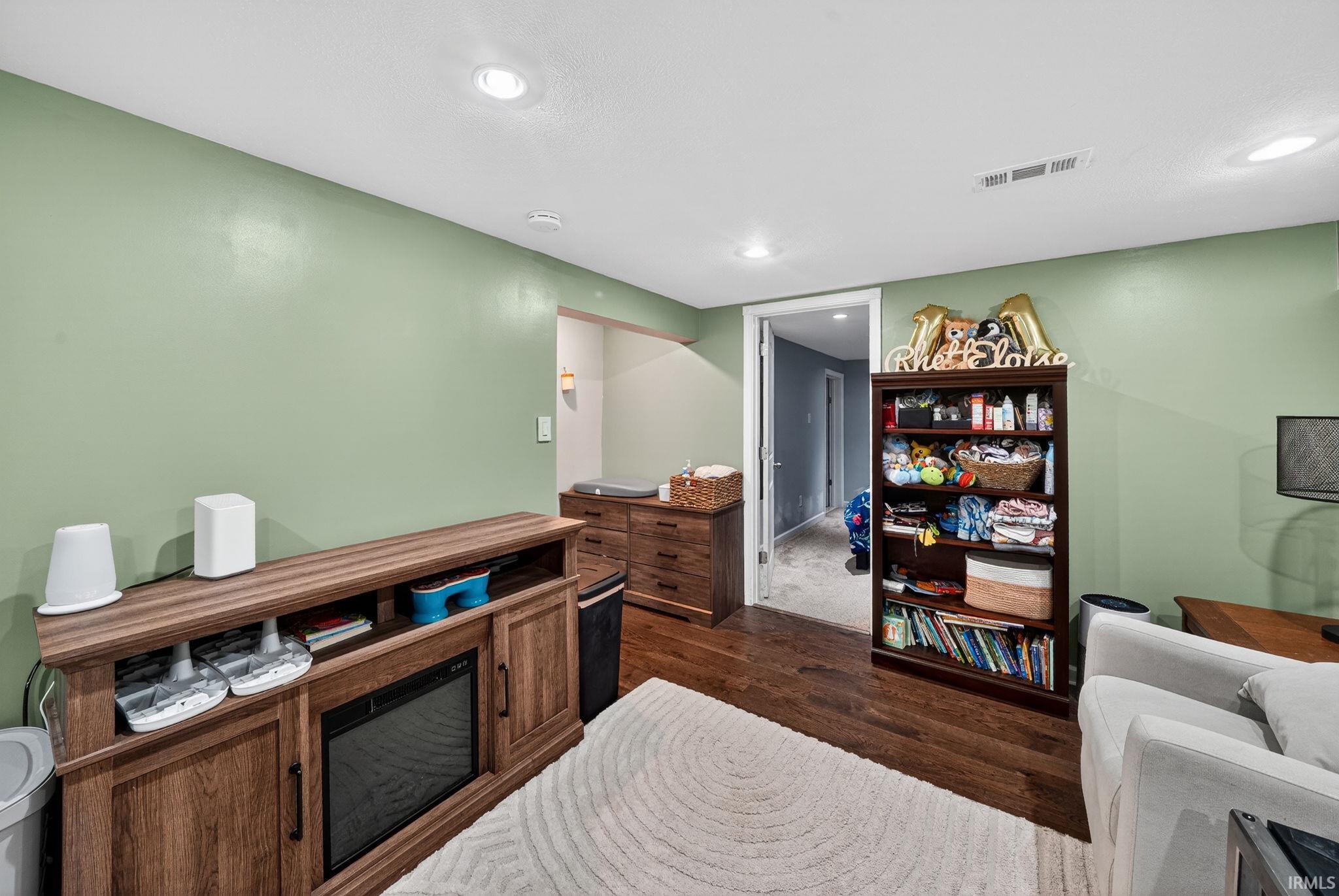 2240 Parkview Place South Bend IN 46616