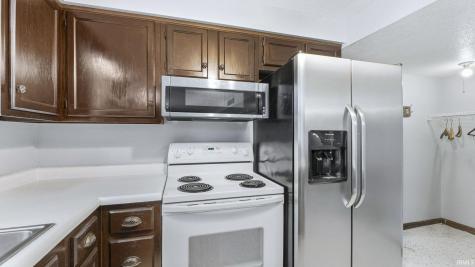 4011 Thornbury Place Fort Wayne IN 46804