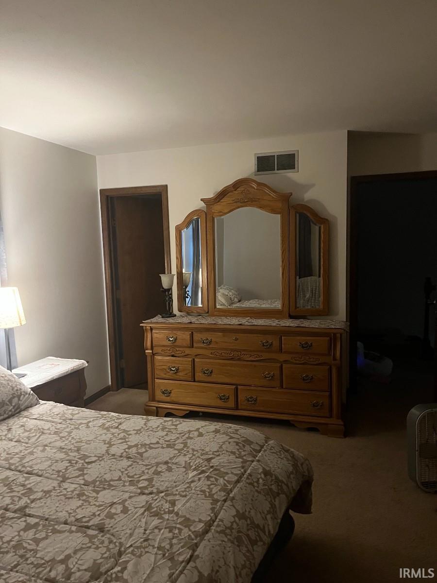 30889 Ridgeview Drive Elkhart IN 46517