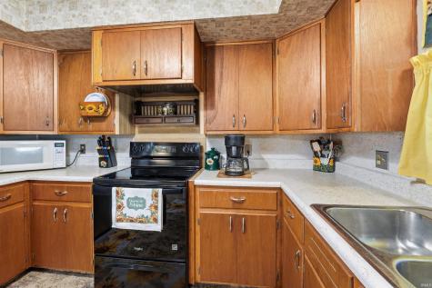 302 Carroll Road South Whitley IN 46787