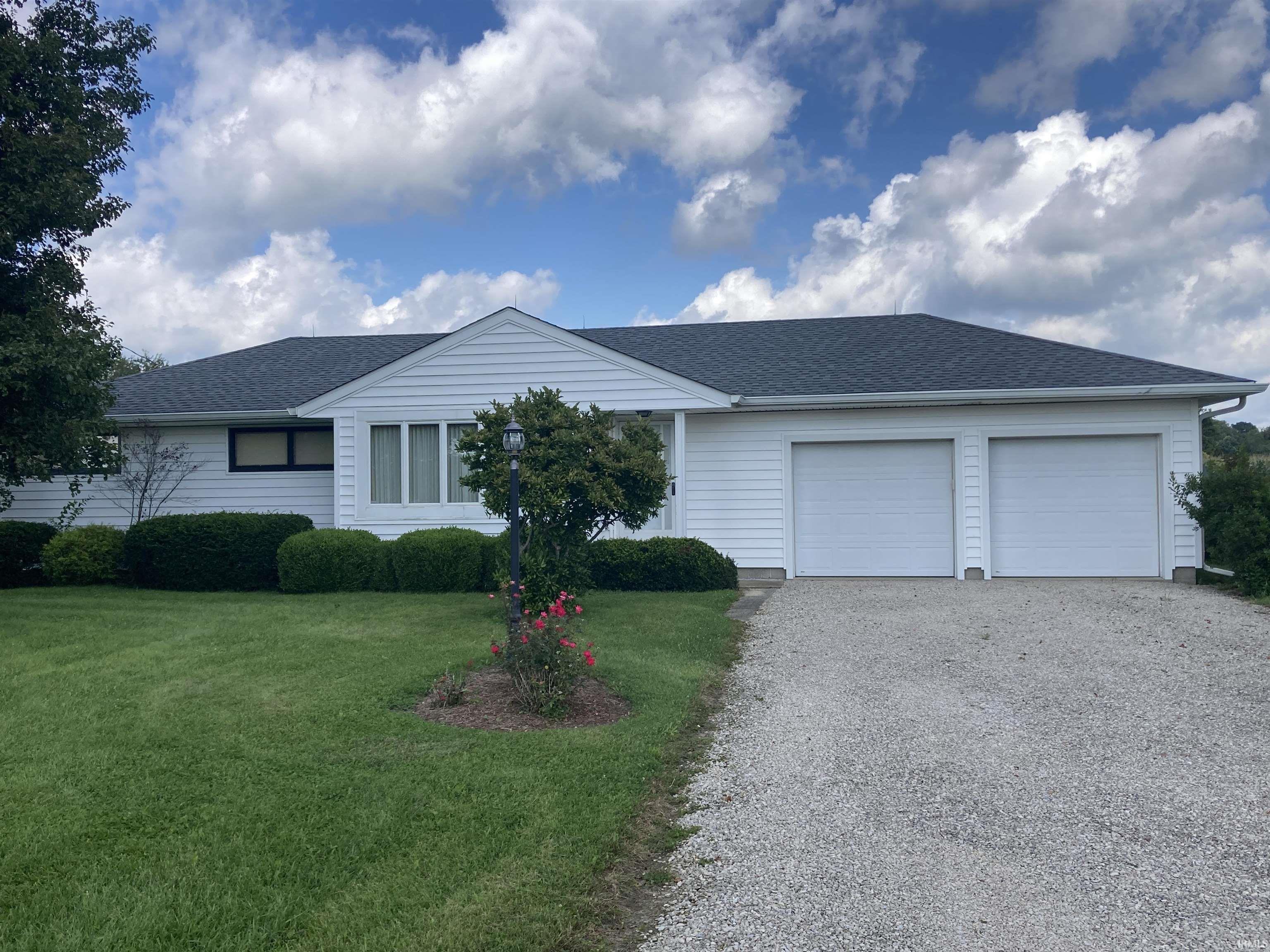 9214 N Buck Creek Pike Mooreland IN 47360