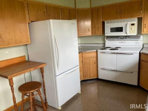 9214 N Buck Creek Pike Mooreland IN 47360