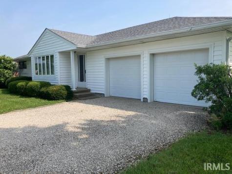 9214 N Buck Creek Pike Mooreland IN 47360