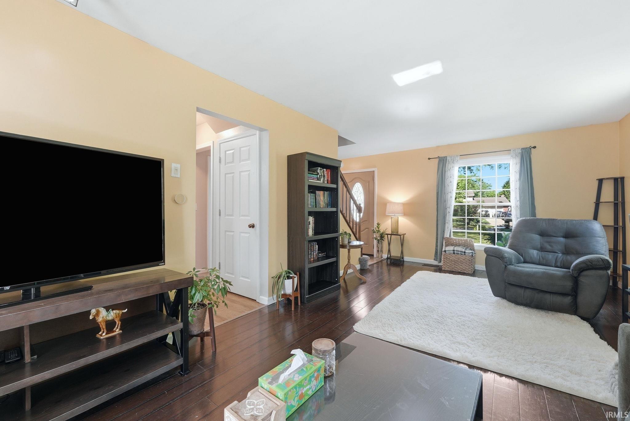 6236 Chaucer Court South Bend IN 46614