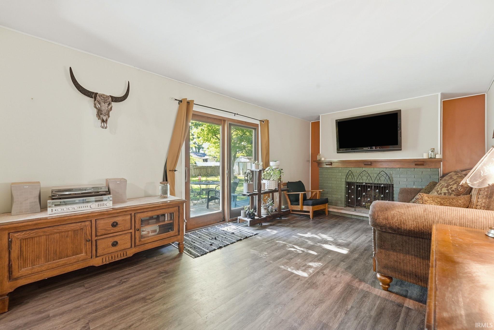 6236 Chaucer Court South Bend IN 46614