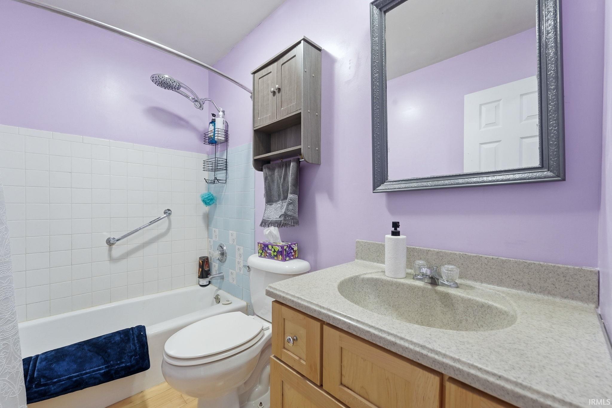 6236 Chaucer Court South Bend IN 46614