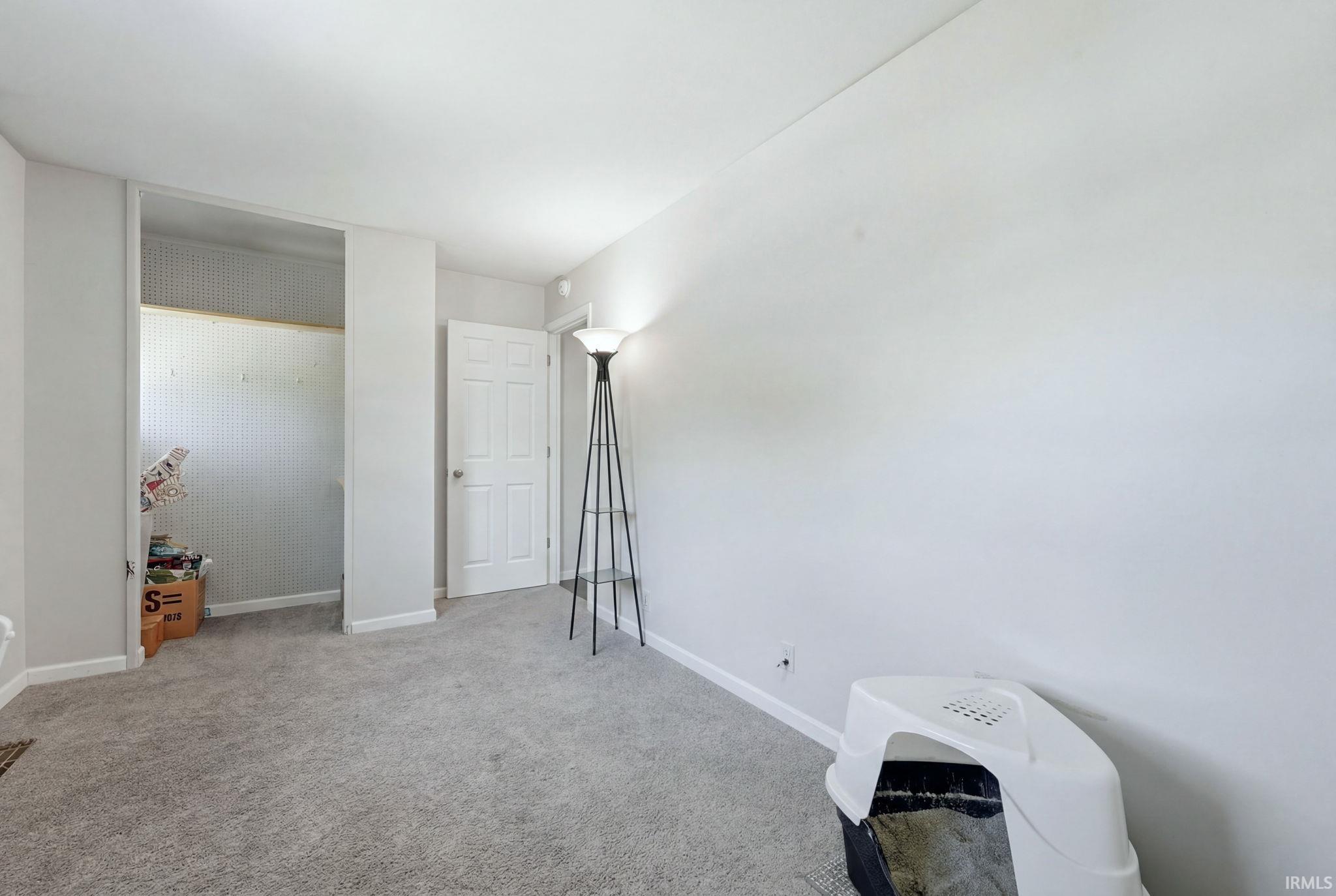 6236 Chaucer Court South Bend IN 46614