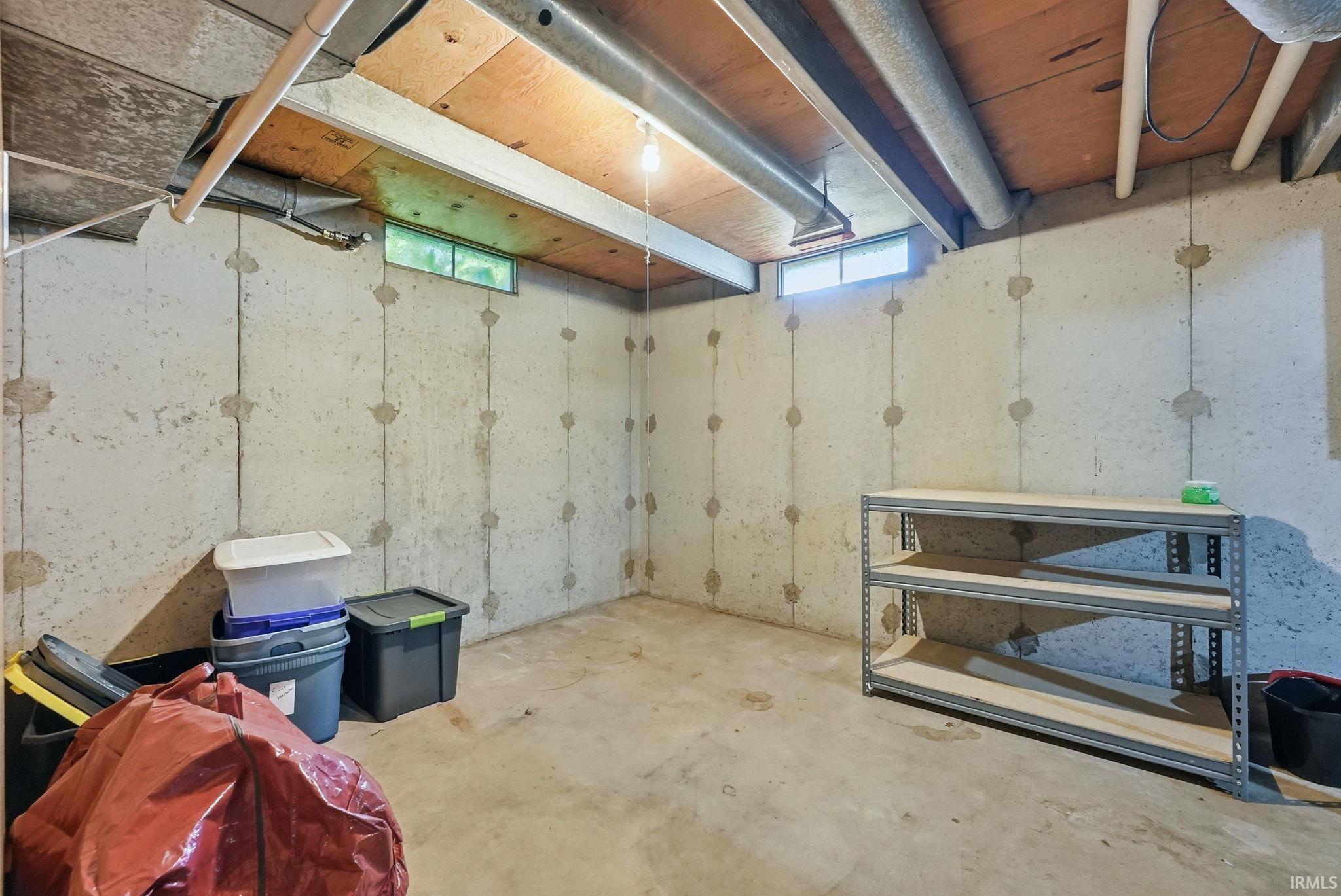 6236 Chaucer Court South Bend IN 46614