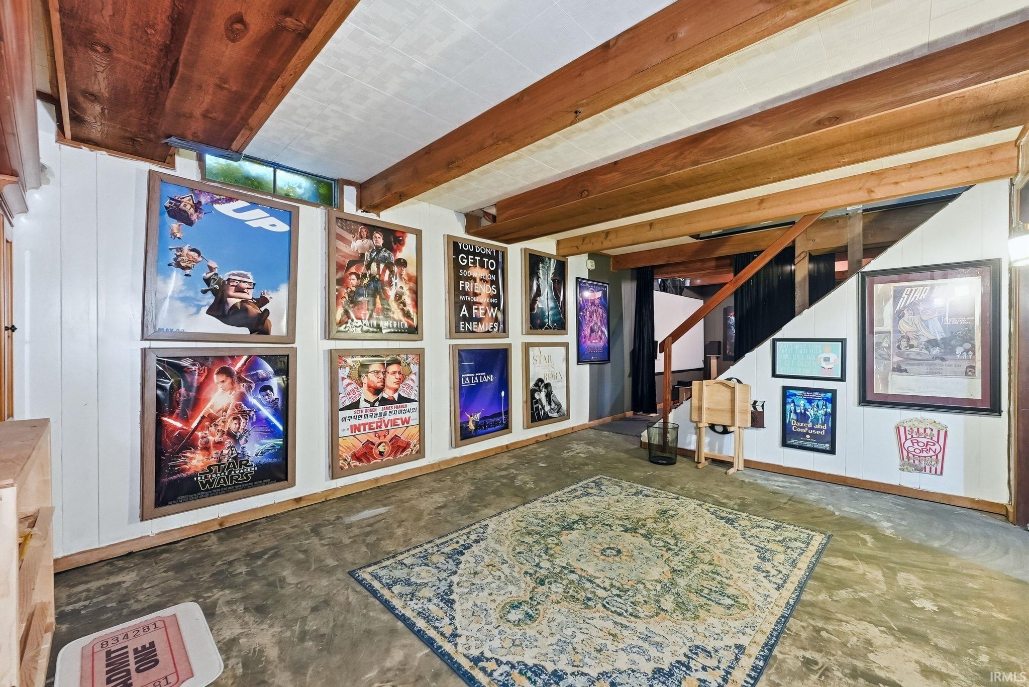 6236 Chaucer Court South Bend IN 46614