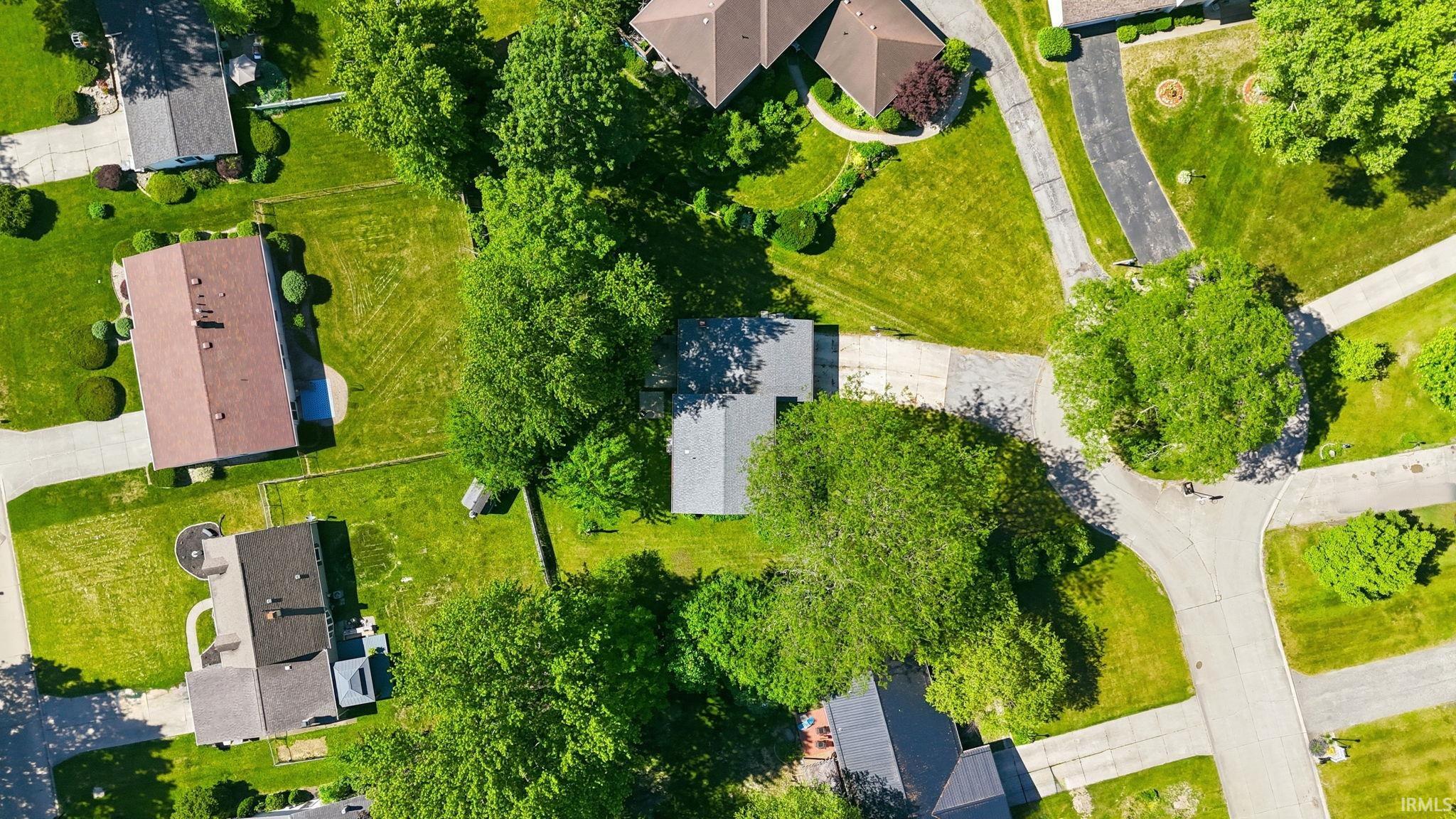 6236 Chaucer Court South Bend IN 46614
