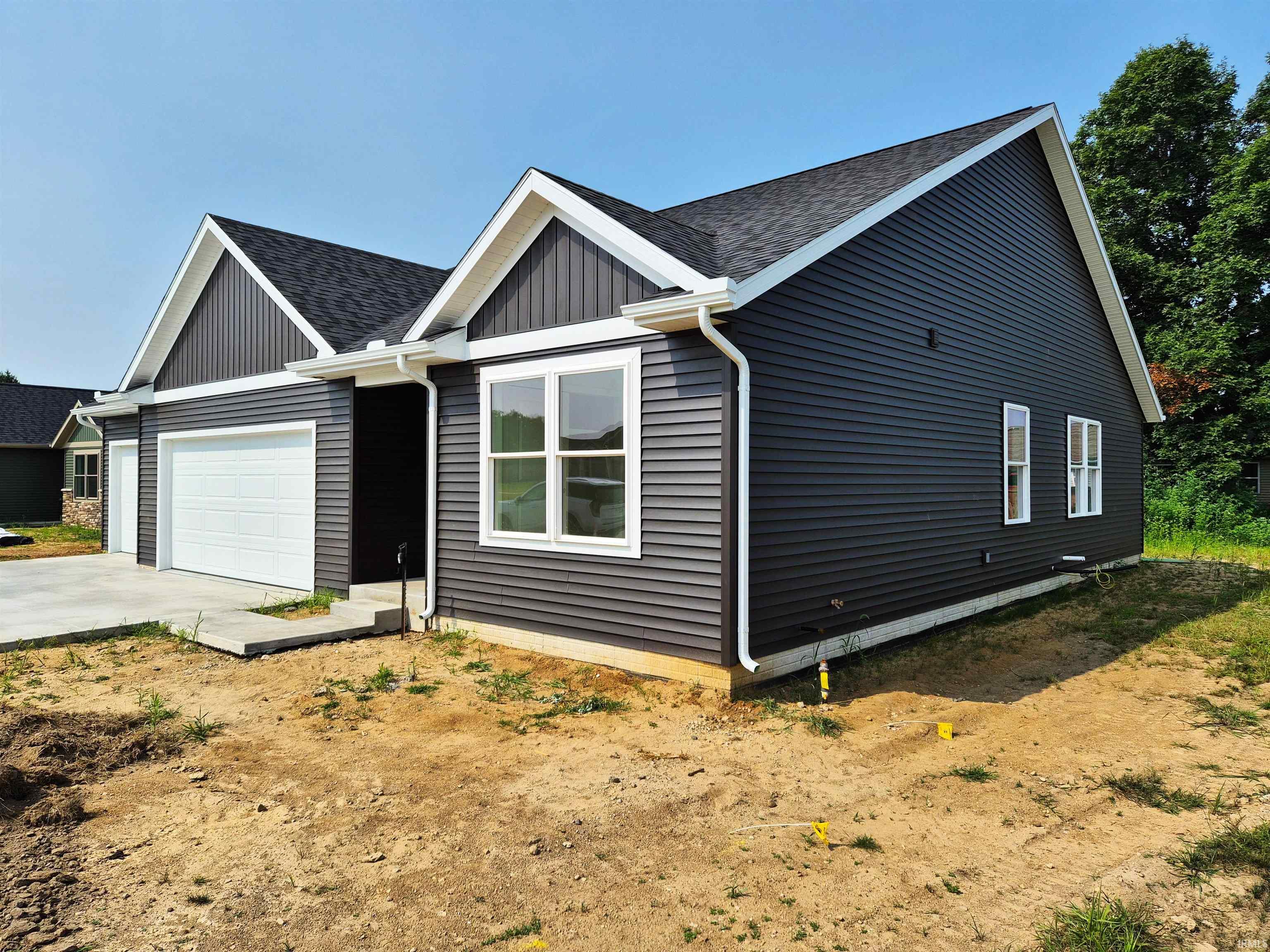 435 N Eastfield Circle Milford IN 46526
