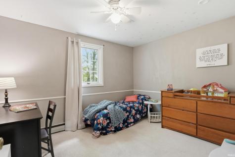 5018 Oak Creek Court Fort Wayne IN 46835