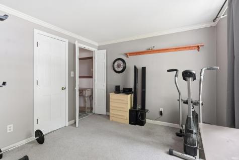 5018 Oak Creek Court Fort Wayne IN 46835