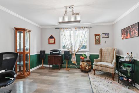 5018 Oak Creek Court Fort Wayne IN 46835