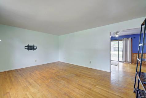 6103 W Merry Way Lane Bloomington IN 47404