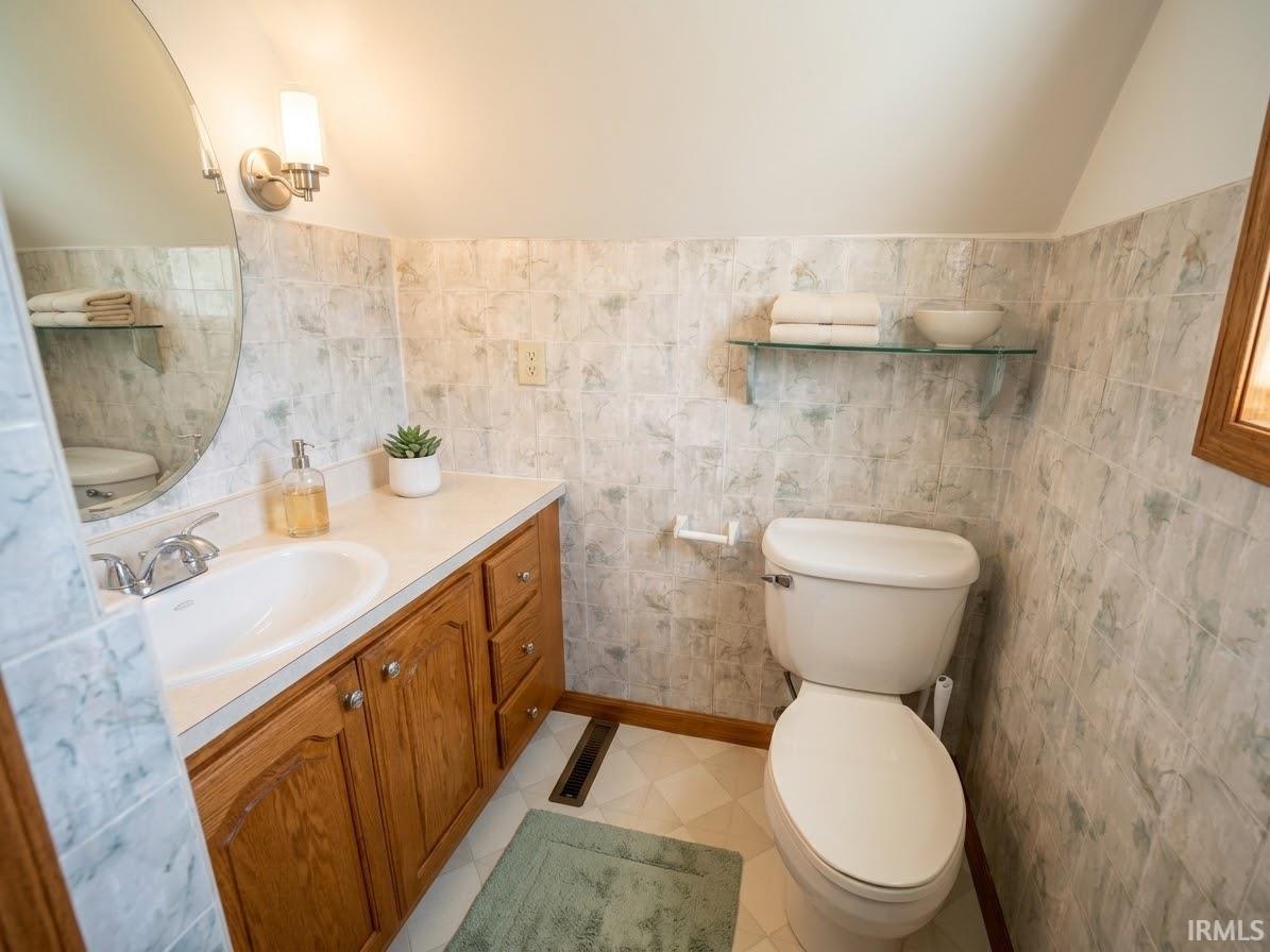 724 Pennsylvania Avenue Plymouth IN 46563