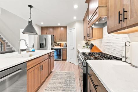 12057 Falcatta Drive Fort Wayne IN 46845