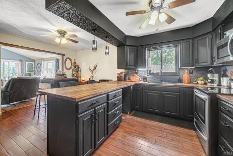 14700 7b Road Plymouth IN 46563