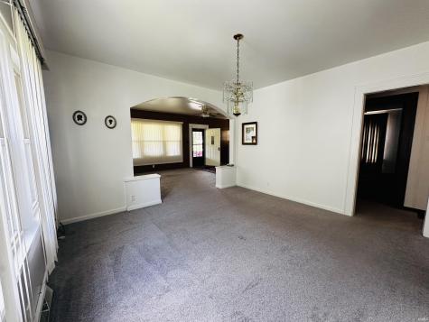 713 SE 1st Street Washington IN 47501