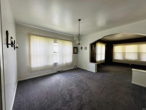 713 SE 1st Street Washington IN 47501