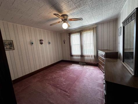 713 SE 1st Street Washington IN 47501