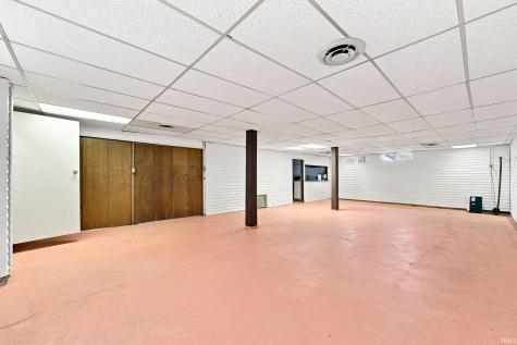 4353 S State Road 3 Road Hartford City IN 47348
