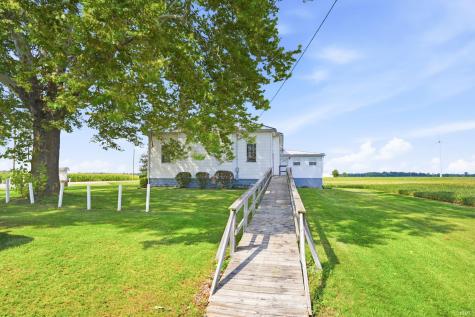 4353 S State Road 3 Road Hartford City IN 47348