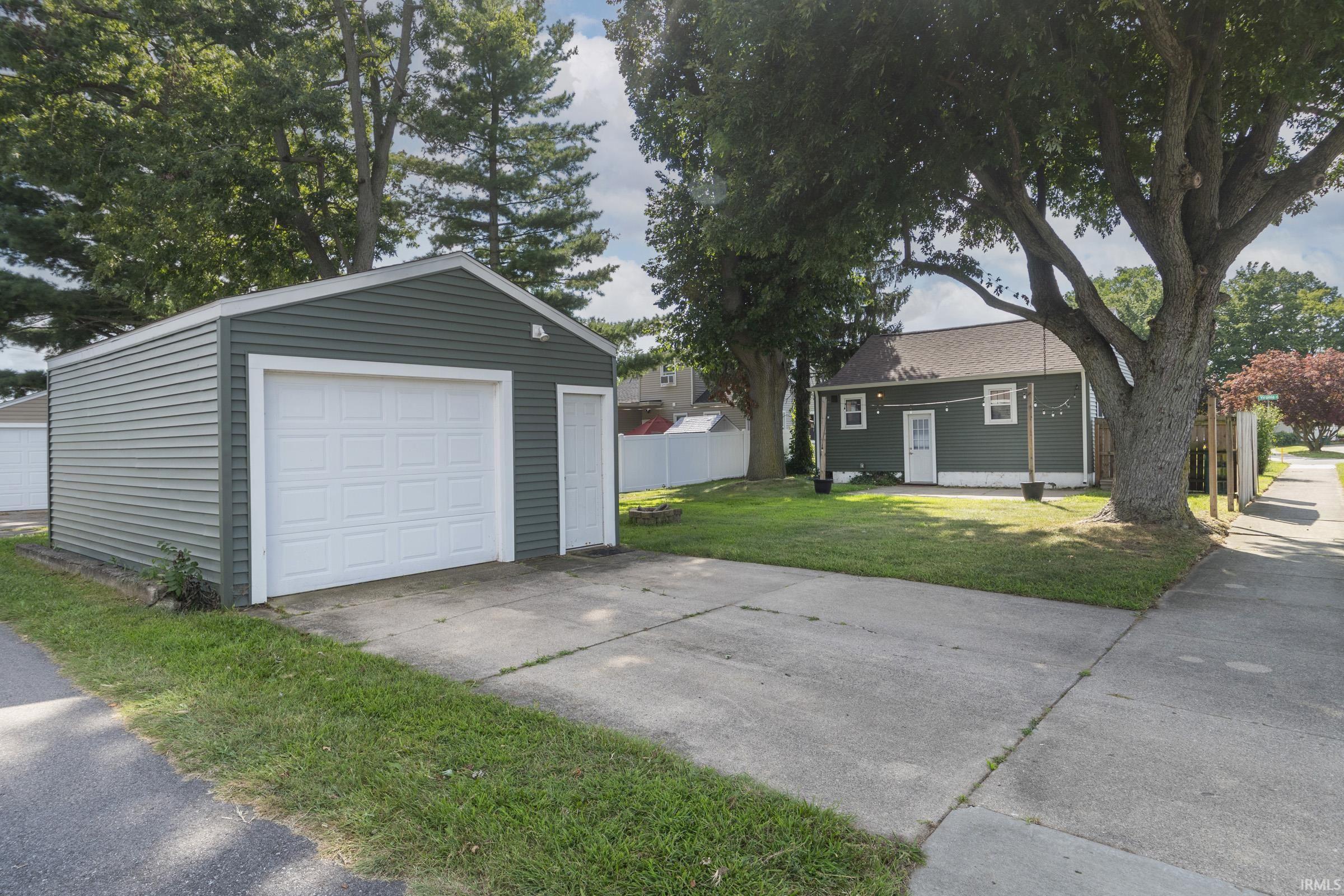 214 Virginia Street Mishawaka IN 46544