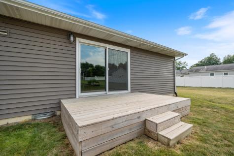 408 Ash Street Pierceton IN 46562