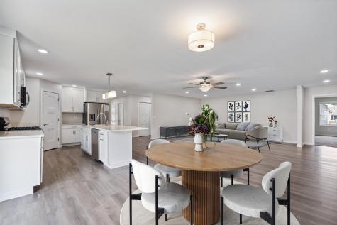 408 Ash Street Pierceton IN 46562