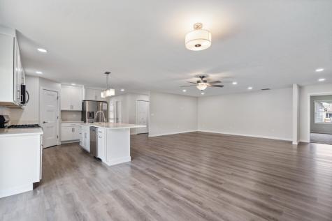 408 Ash Street Pierceton IN 46562