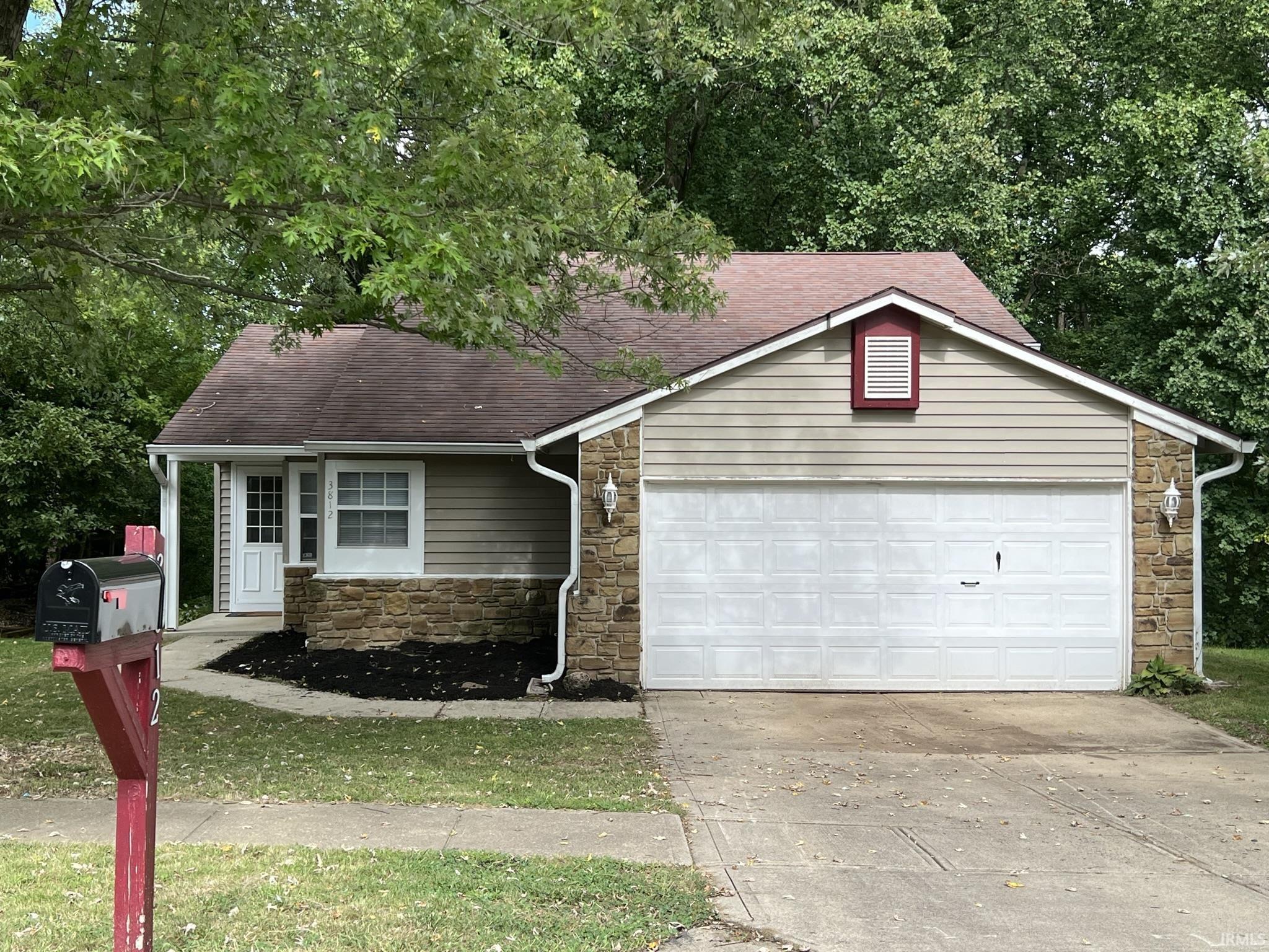 3812 W Woodmere Way Bloomington IN 47403
