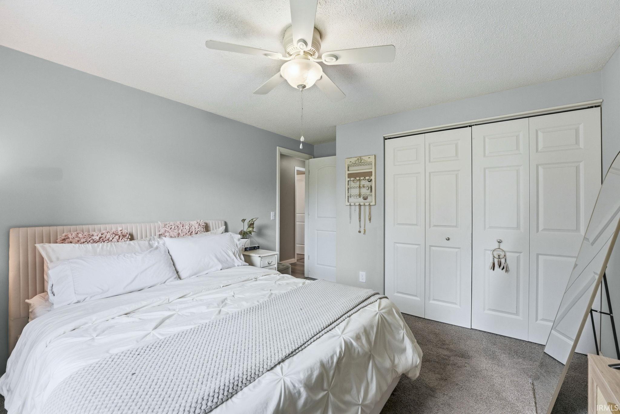 1716 S West Point Drive Warsaw IN 46580
