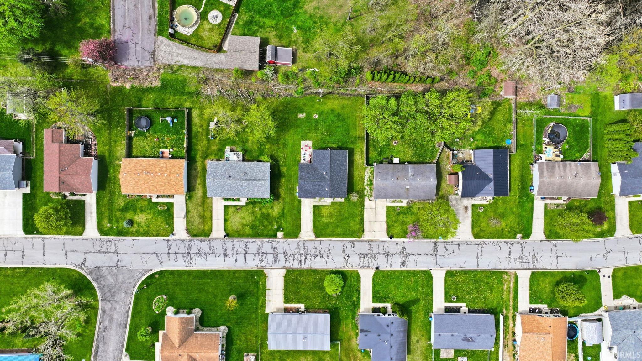 1716 S West Point Drive Warsaw IN 46580