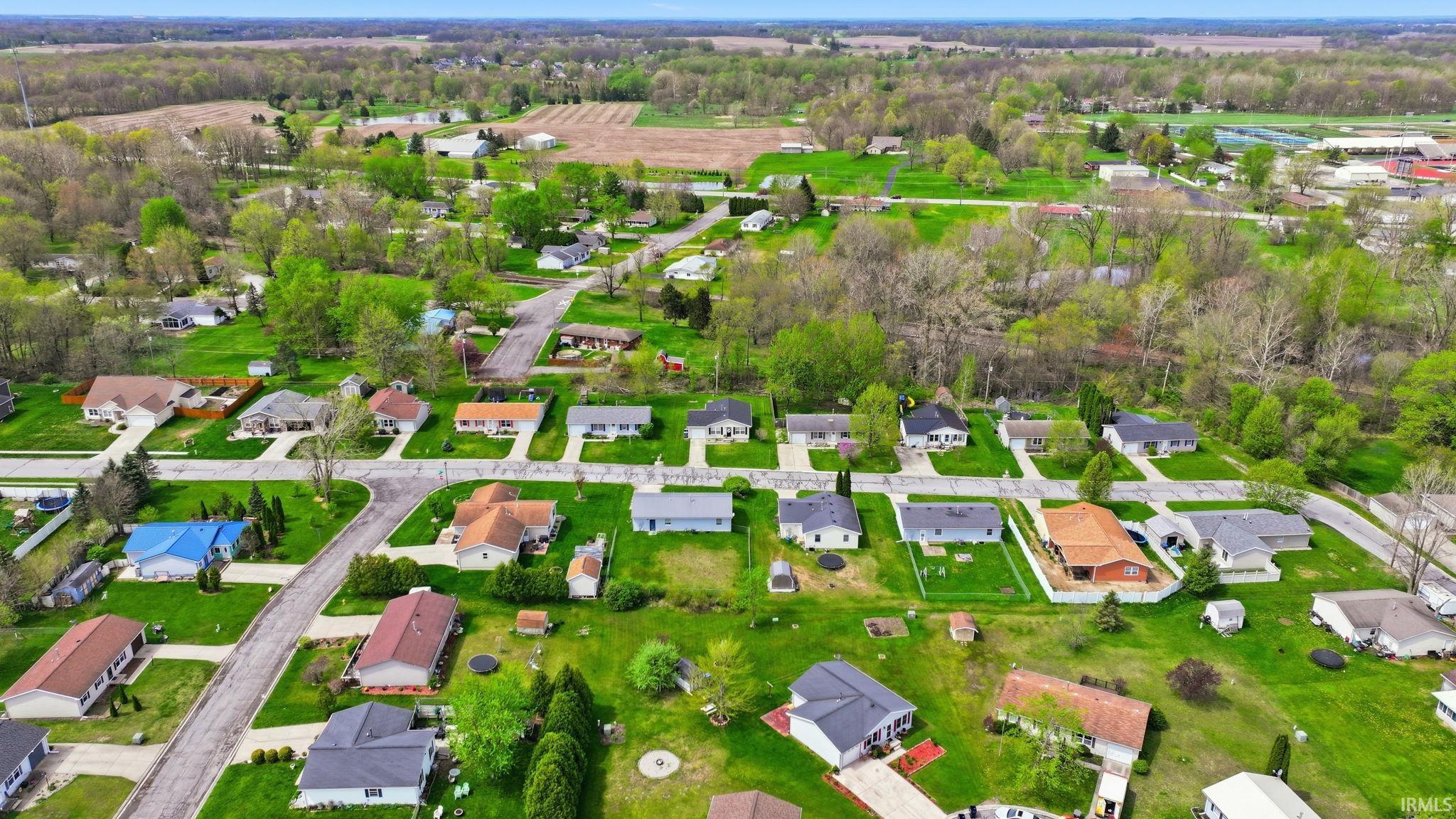 1716 S West Point Drive Warsaw IN 46580
