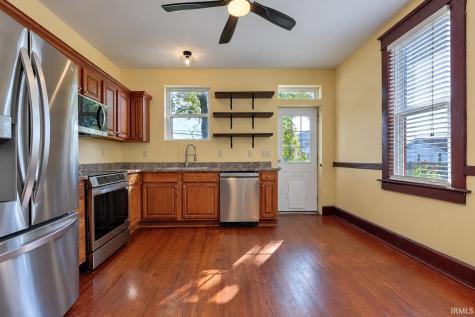 407 Maxwell Avenue Evansville IN 47711