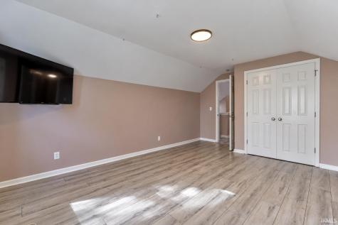 407 Maxwell Avenue Evansville IN 47711