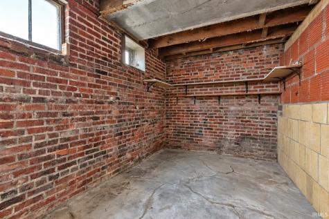 407 Maxwell Avenue Evansville IN 47711