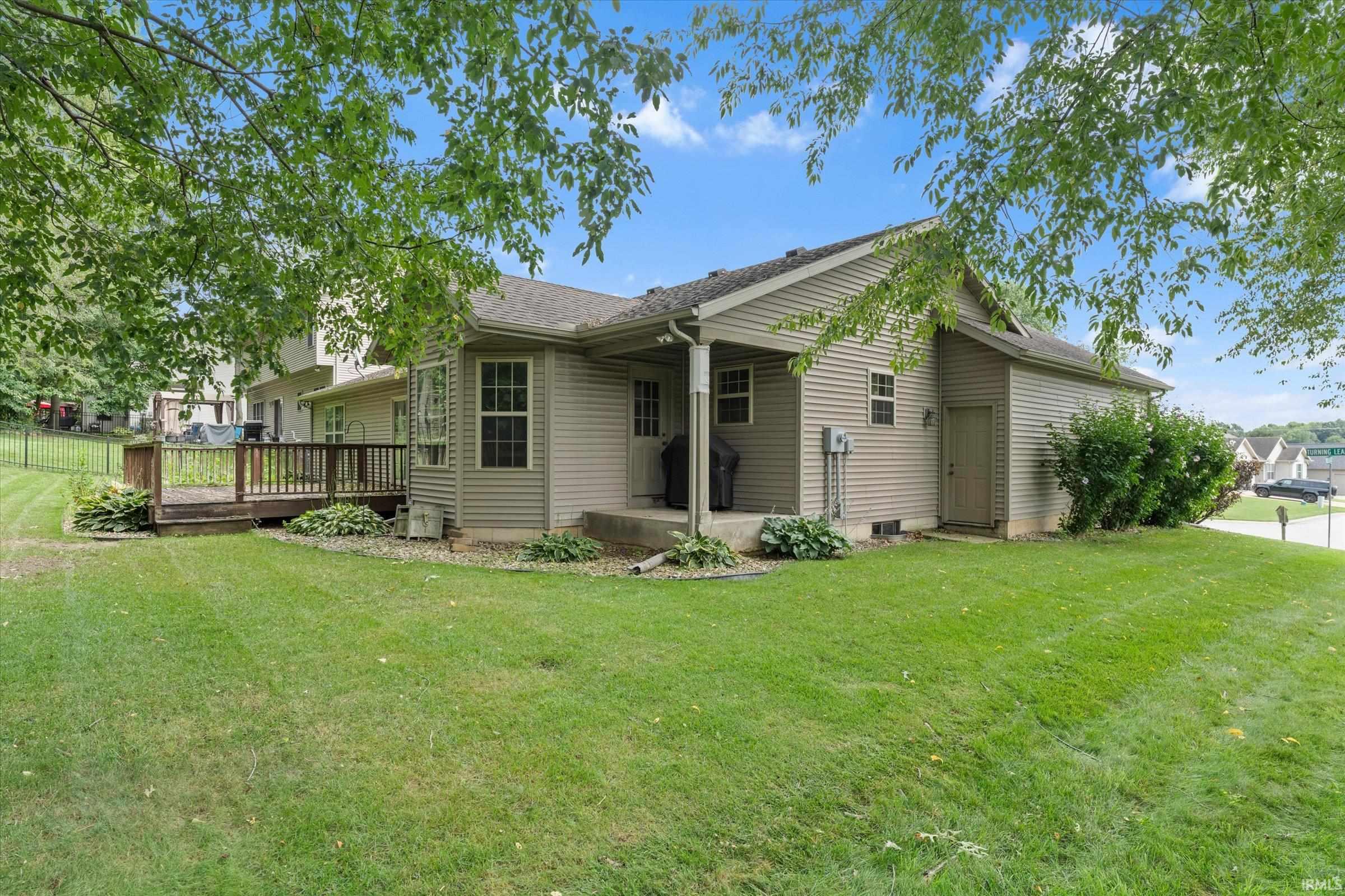 25603 Rolling Hills Drive South Bend IN 46628