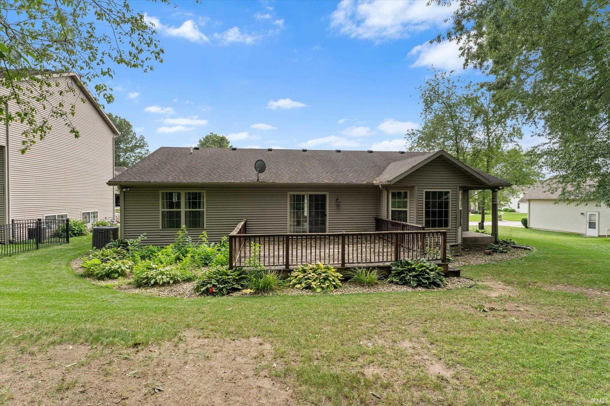 25603 Rolling Hills Drive South Bend IN 46628
