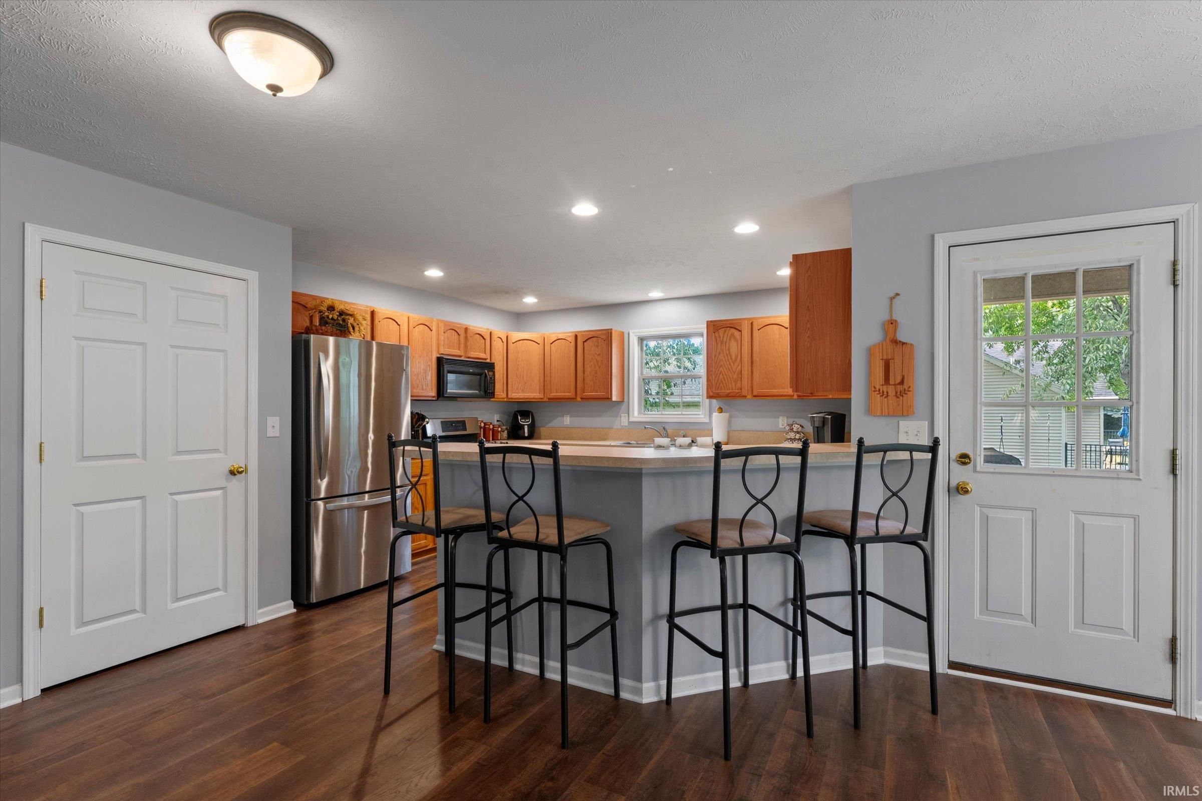 25603 Rolling Hills Drive South Bend IN 46628