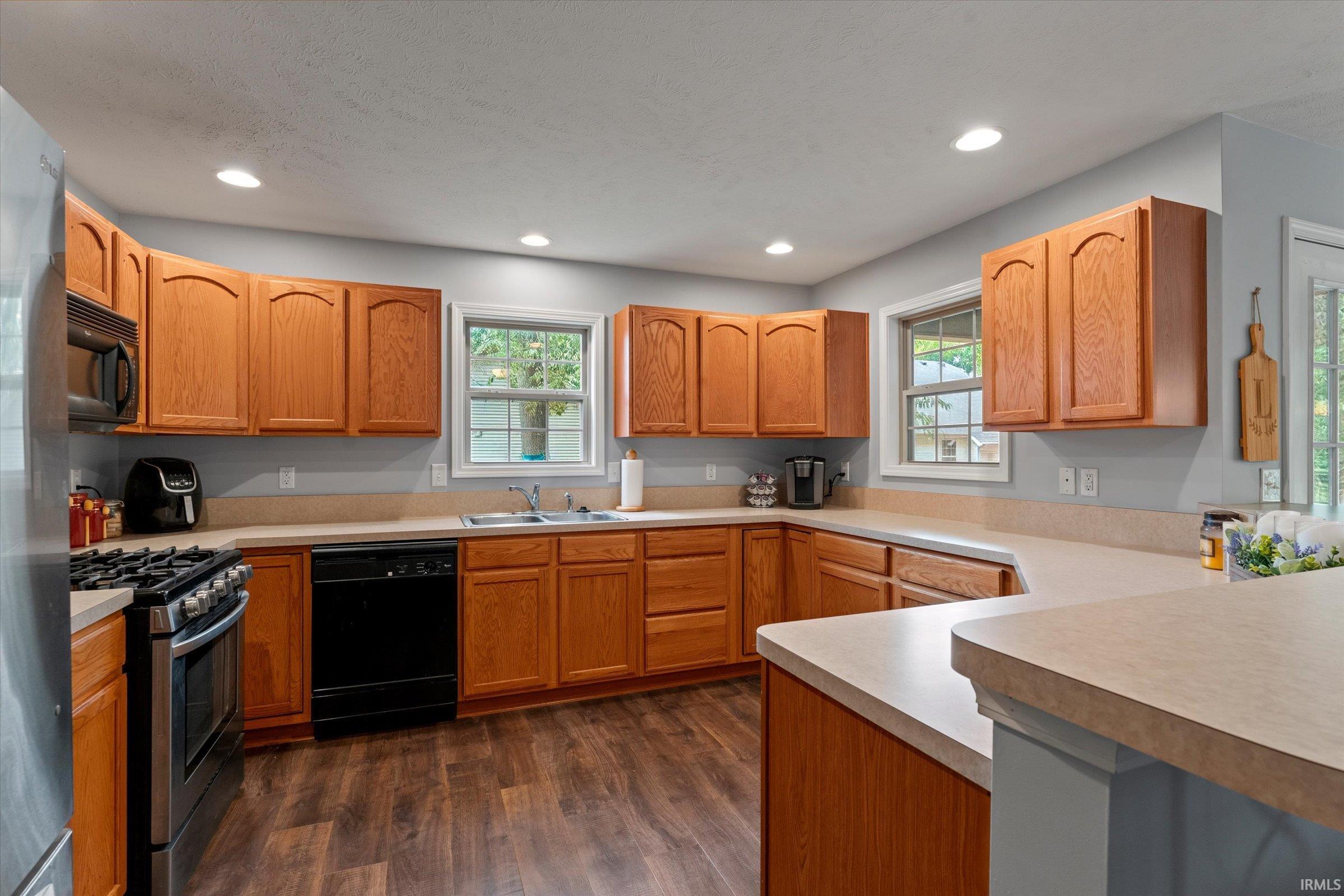25603 Rolling Hills Drive South Bend IN 46628