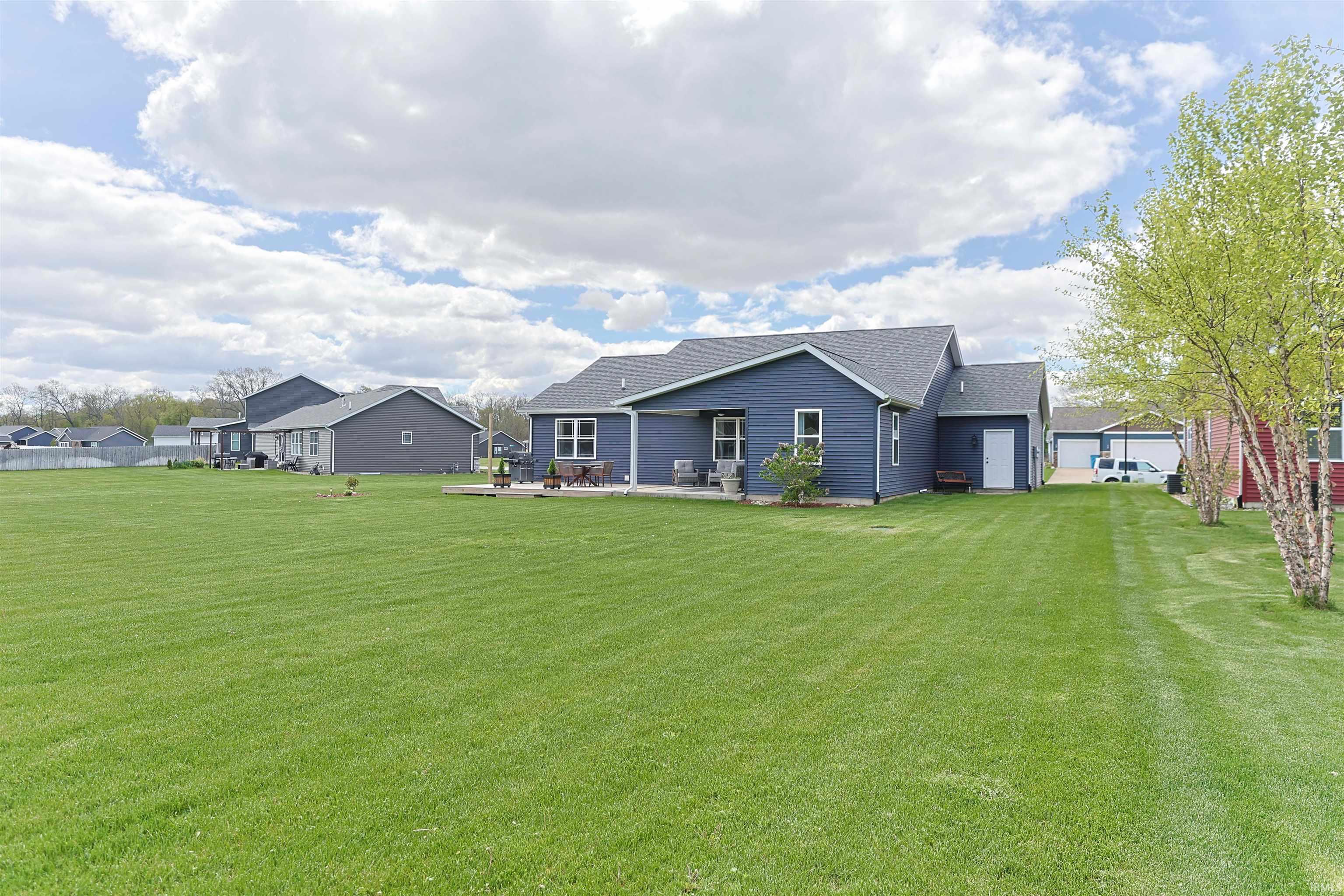 30477 Pine Bluff Drive Elkhart IN 46517