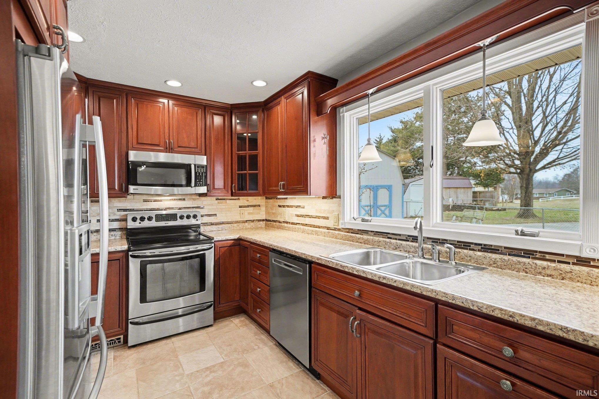 55633 Blue Jay Drive South Bend IN 46619